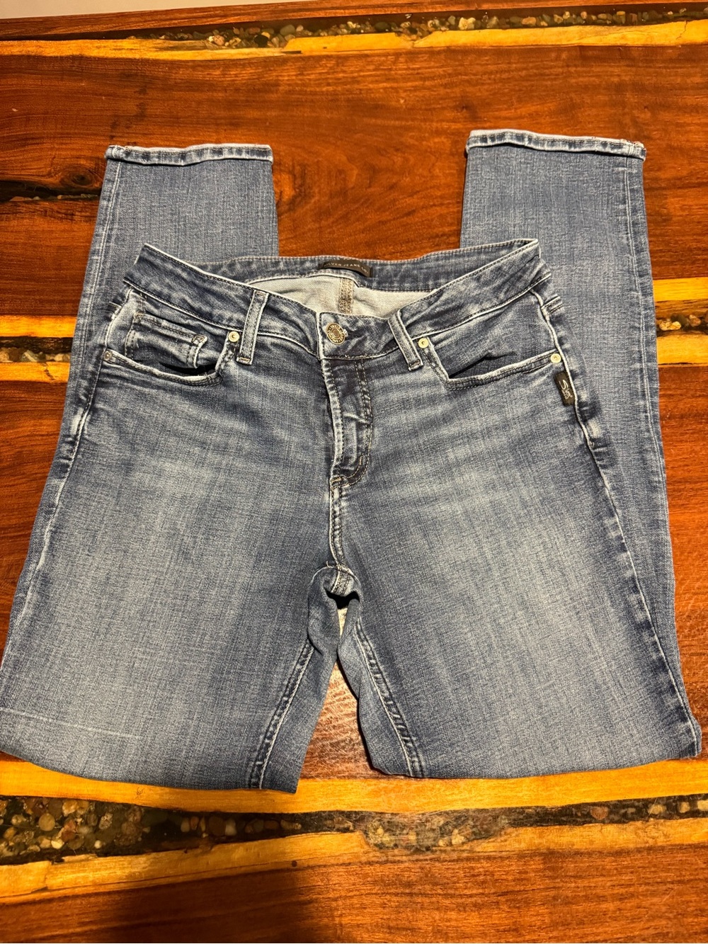 Silver Jean Co straight leg jeans